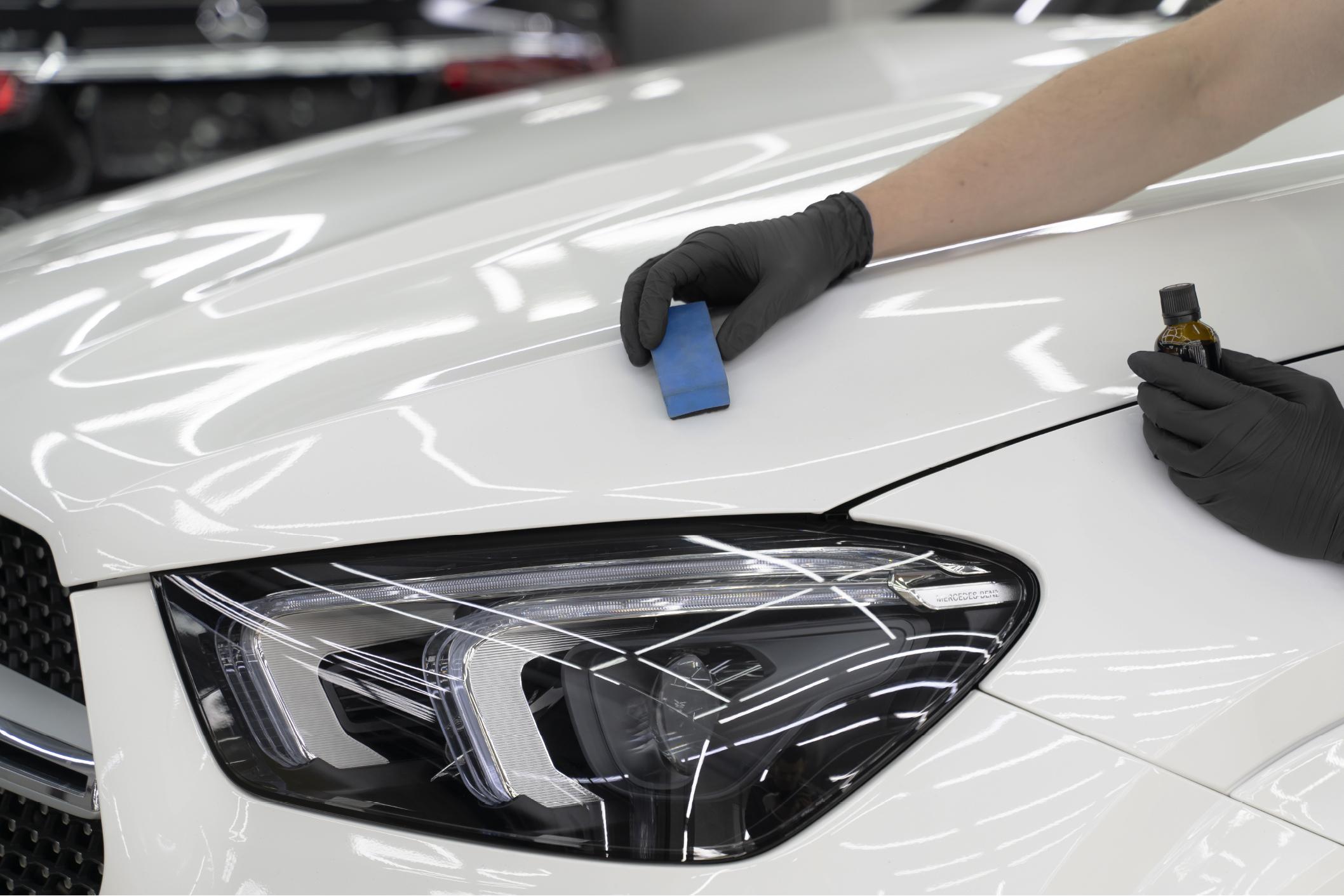 Graphene vs Ceramic Coating: Which Is Better for Dubai?