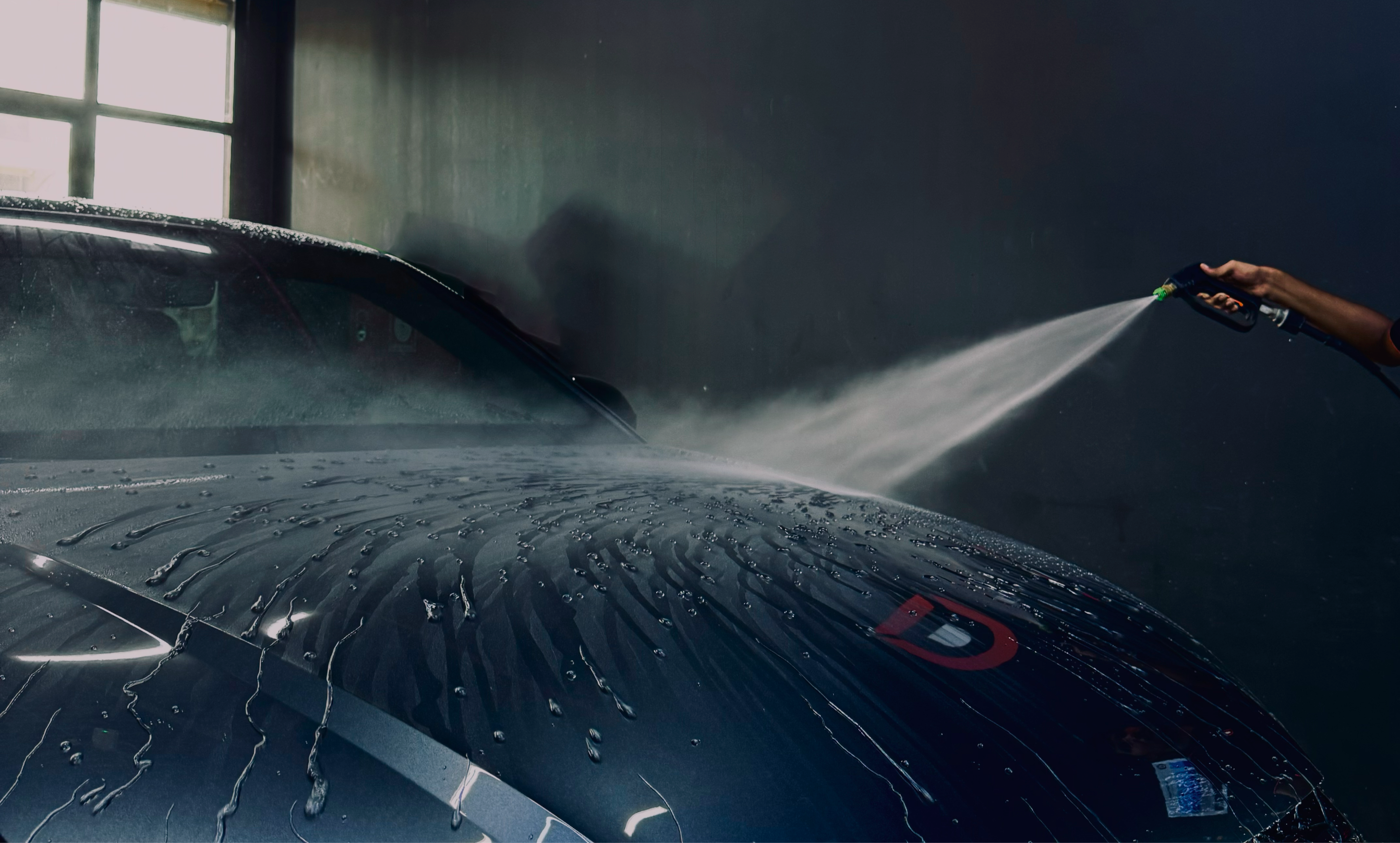 The Ultimate Dubai Car Care Schedule (Month by Month)